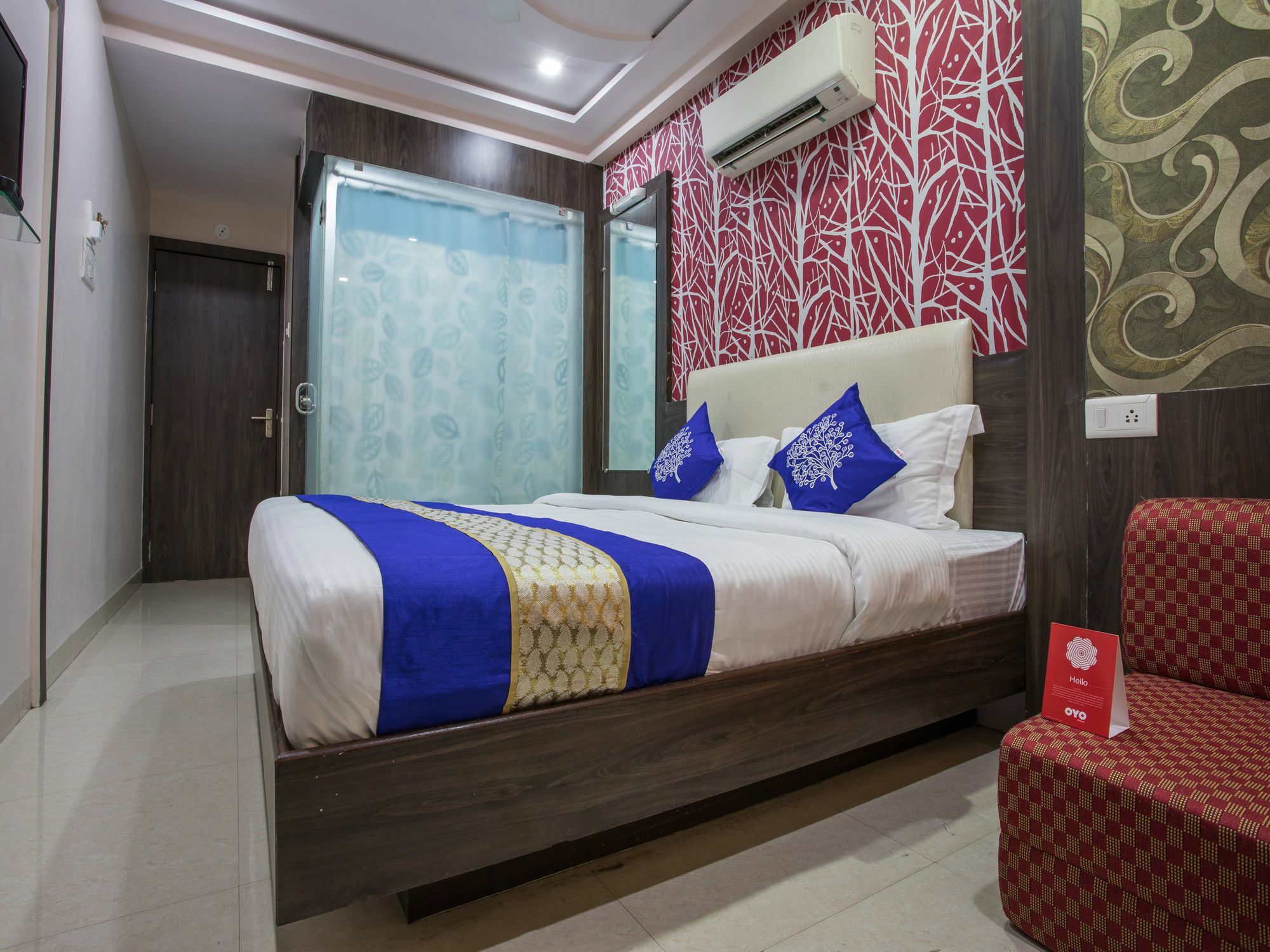 Oyo 2403 Hotel Aamantran Avenue ウッジャイン エクステリア 写真